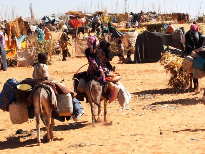 الجيش السوداني: مقتل 30 شخصا بقصف مسيَّرة للدعم السريع على مركز نازحين في الفاشر
