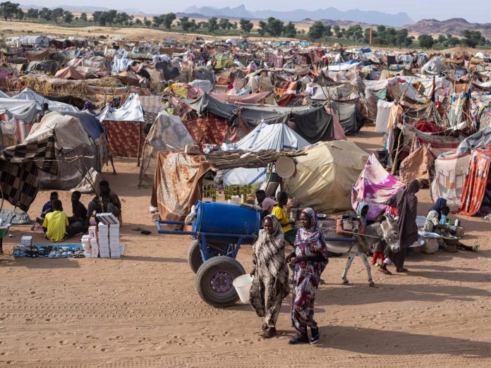 سفير السودان في واشنطن: “17 دولة ضالعة في الحرب في السودان”